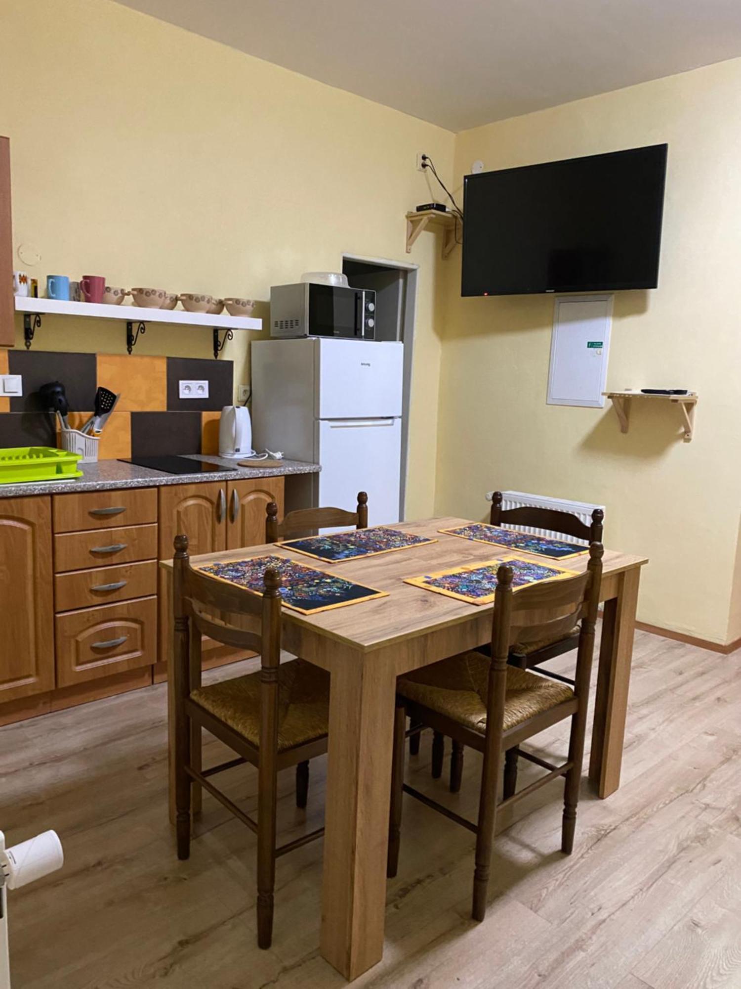 Penzion Krasny Dvur Luaran gambar