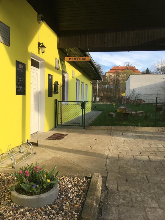 Penzion Krasny Dvur Luaran gambar