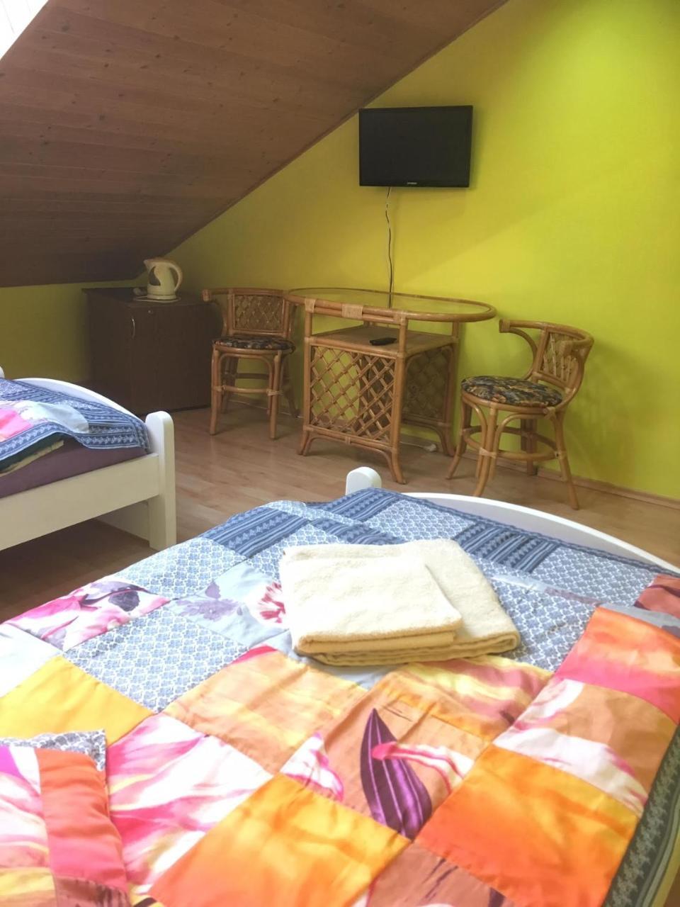 Penzion Krasny Dvur Luaran gambar
