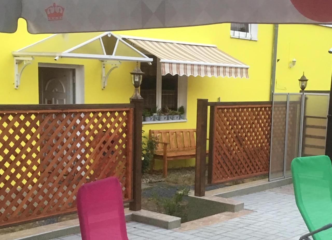 Penzion Krasny Dvur Luaran gambar